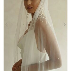 Madame Tulle CHLOE I | One-tier Veil with Small Pearls